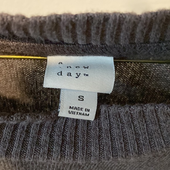 A New Day Sweater - Picture 3 of 3